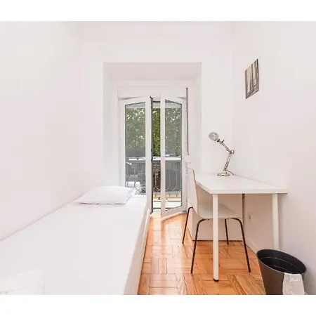 公寓 Houze Large 4 Bedroom Near Zoo Lisboa